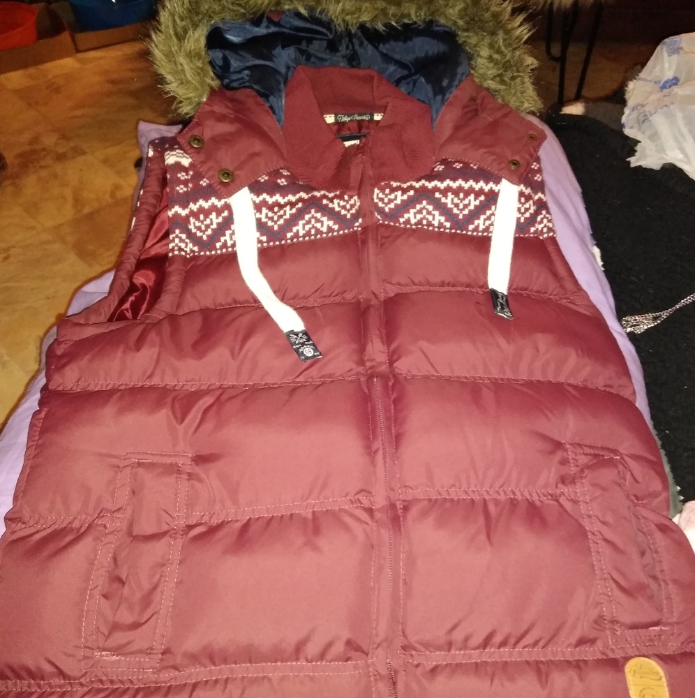 Maroon puffer vest